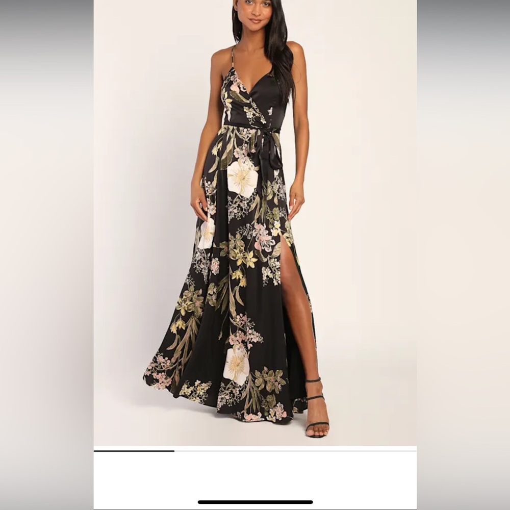 Lulu's Black Floral Maxi Dress